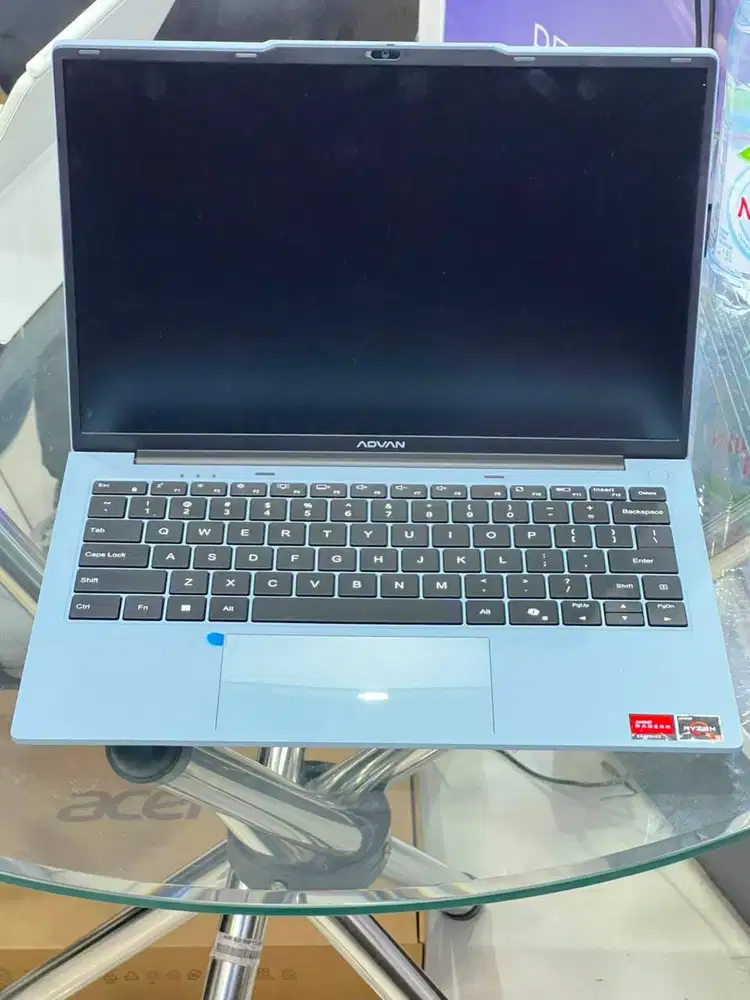 Advan Workmate Ryzen 5 3500U 8GB SSD 256GB 14′′ W11