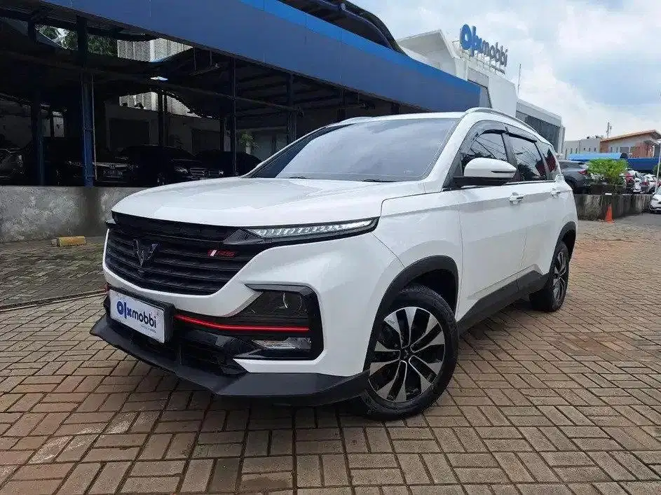 DP RENDAH - Wuling Almaz RS 1.5 T EX 5-Seater Bensin-AT 2022