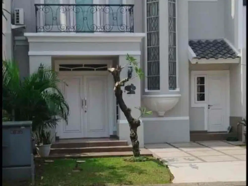 DIJUAL RUMAH CANTIK DAN NYAMAN DIDAERAH STRATEGIS RAFFLES HILSS CIBUBUR 
Harjamukti, Cimanggis 
Depok Jawa Barat 

LUAS TANAH 128 M
LUAS BANGUNAN 165 M

KAMAR TIDUR 3.
KMR MANDI 3 
KM MANDI PEMBANTU 1
KMR PEMBANTU 1 
LISTRIK 5500 WATT
LUAS TANAH 8 × 16
2