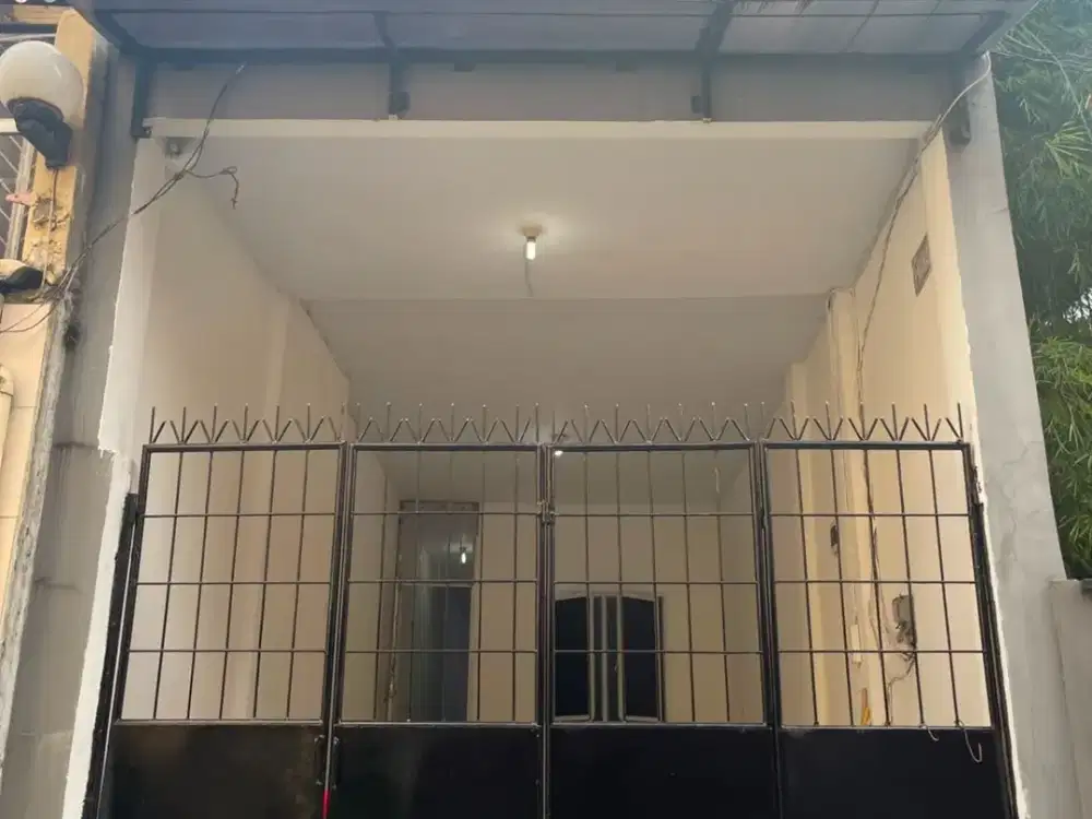 DIJUAL CEPAT Rumah 2 Lantai Siap Huni di Grogol, Jakarta Barat
