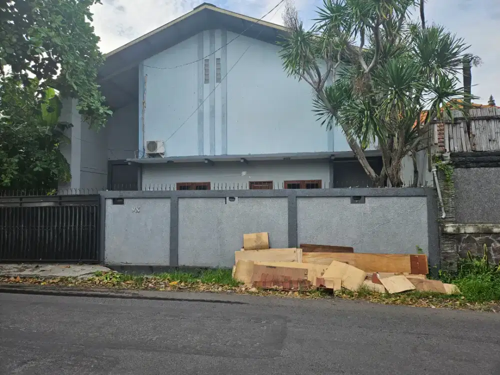 Disewakan gudang di jl.Bidadari, Seminyak