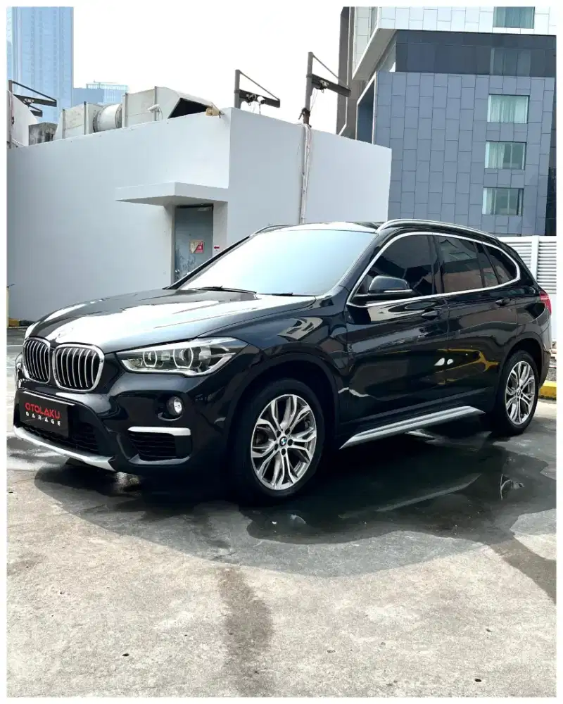 [TGN PERTAMA LowKm52rb] BMW X1 S DRIVE18I XLINE F48 SUNROOF PANORAMIC