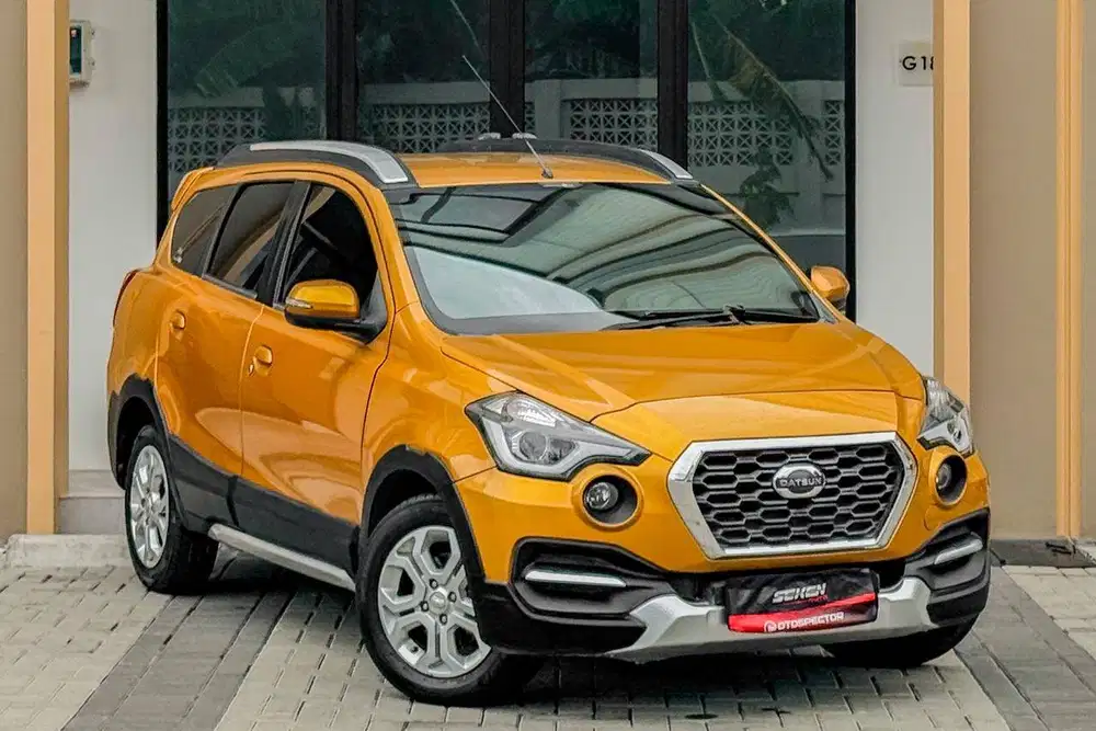 Datsun Cross 1.2 AT Matic 2018 Kuning Metalik.