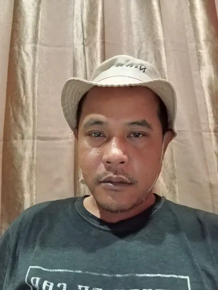 Sedang mencari informasi pekerjaan dan lowongan kerjaan