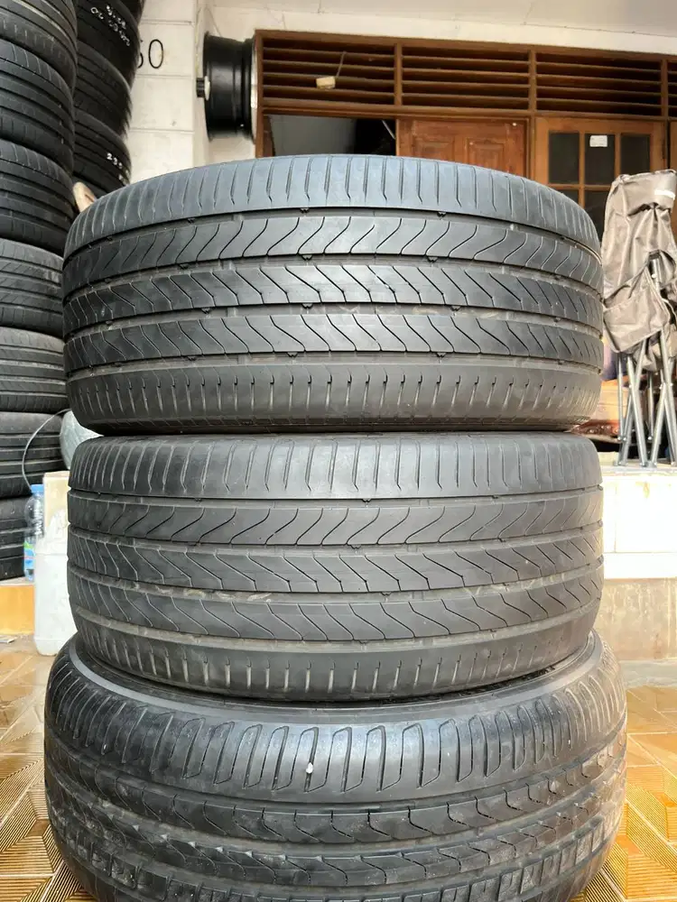 Ban Continental Ultra Contact UC6 245 50 r18 2Pcs