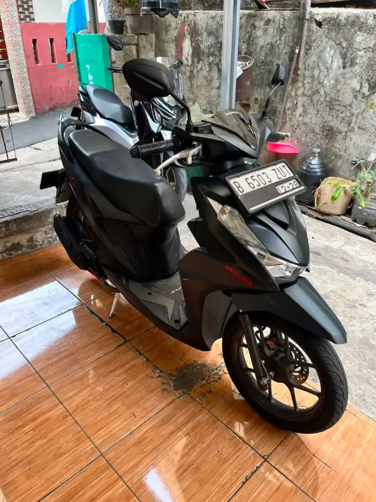 DIJUAL CEPAT HONDA  BEAT DELUXE ORIGINAL
