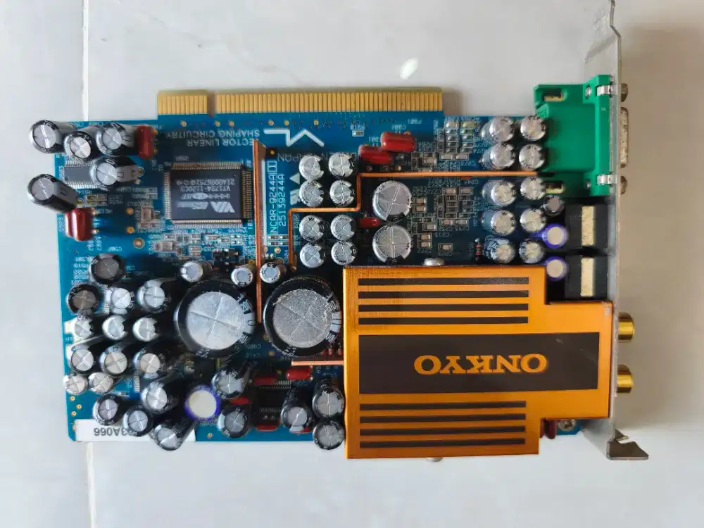 Jual cepat soundcard Onkyo se200 ltd bekas