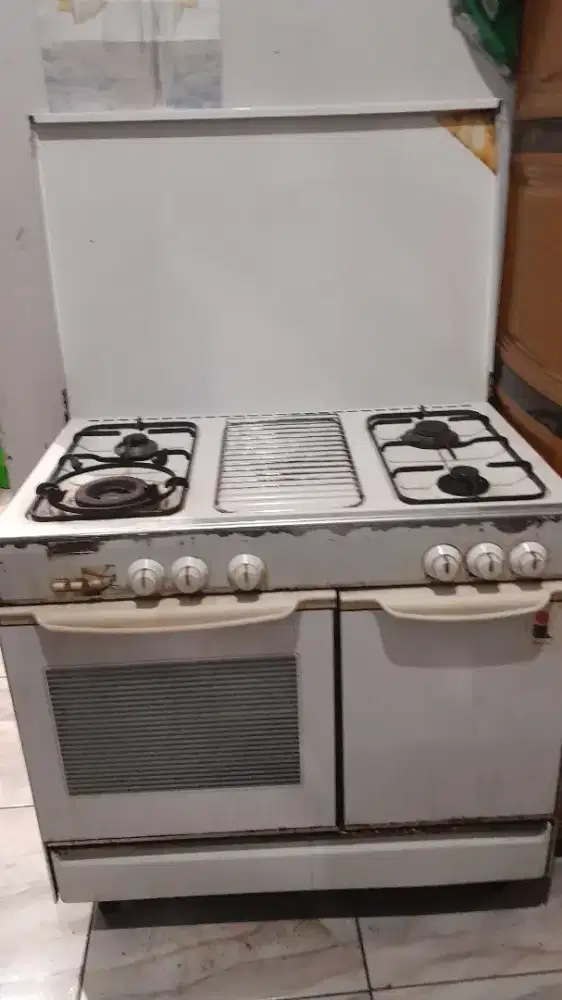 Kompor gas merk teknogas 4 tungku