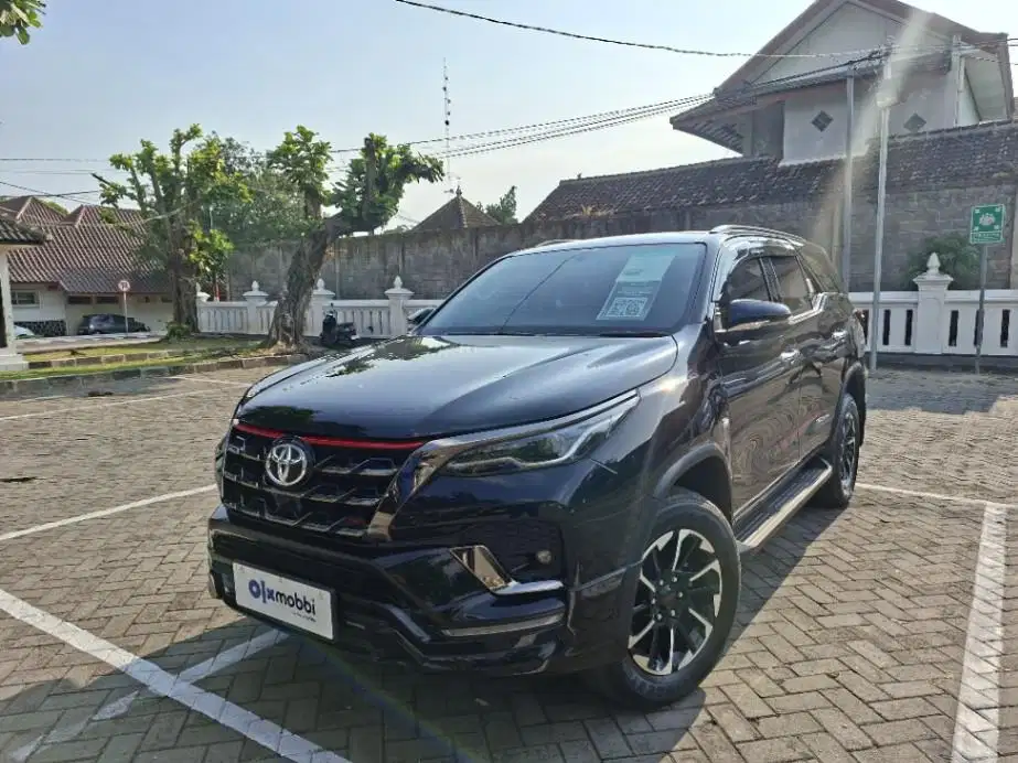 Toyota Fortuner 2.7 4x2 SRZ Bensin Matic 2021