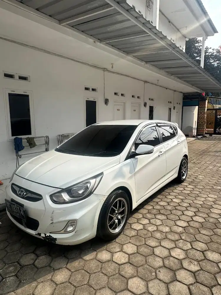Hyundai Grand Avega 2012 Hatchback