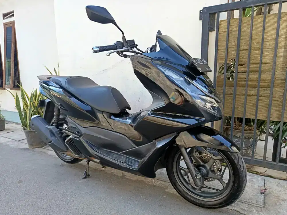Honda pcx160 abs 2022 lengkap pajak hidup