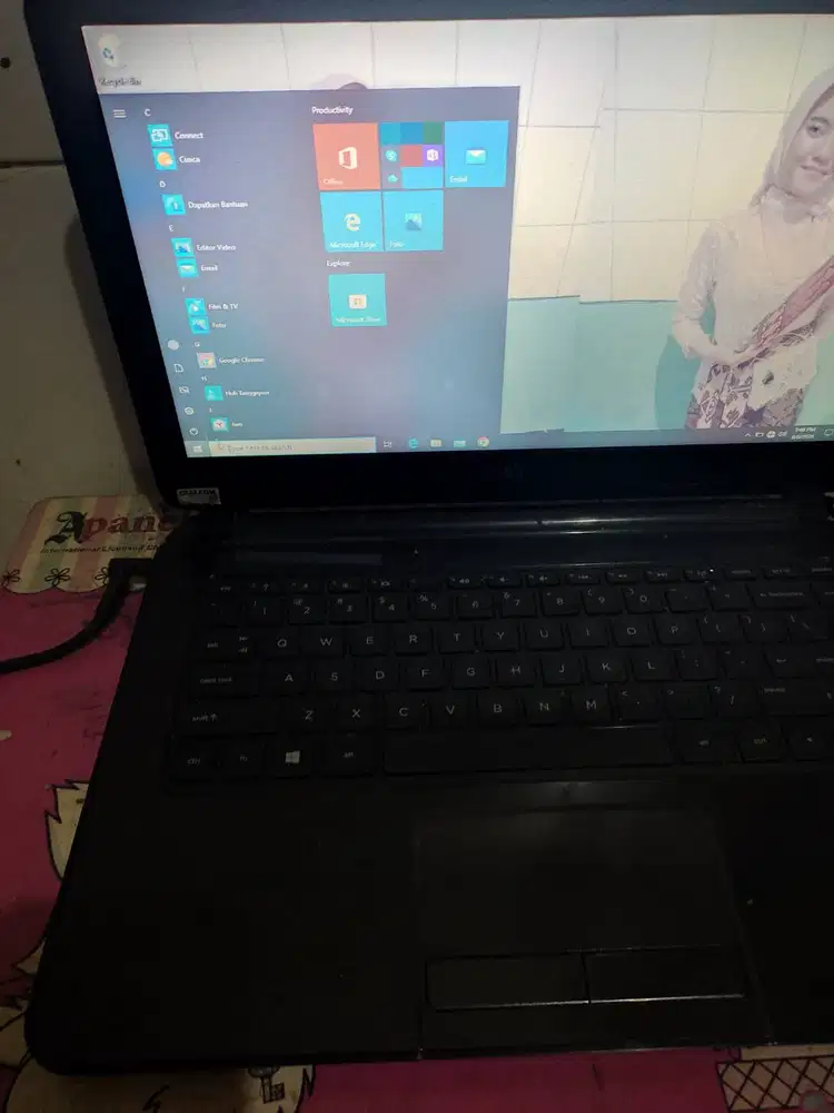 Dijual laptop bekas