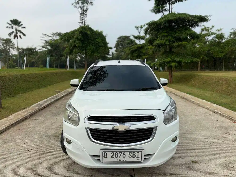 Chevrolet Spin 1.5 LTZ Automatic 2013