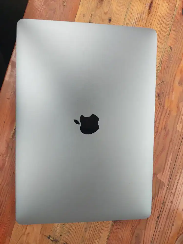 Macbook Pro 2017 Intel i5 8/128