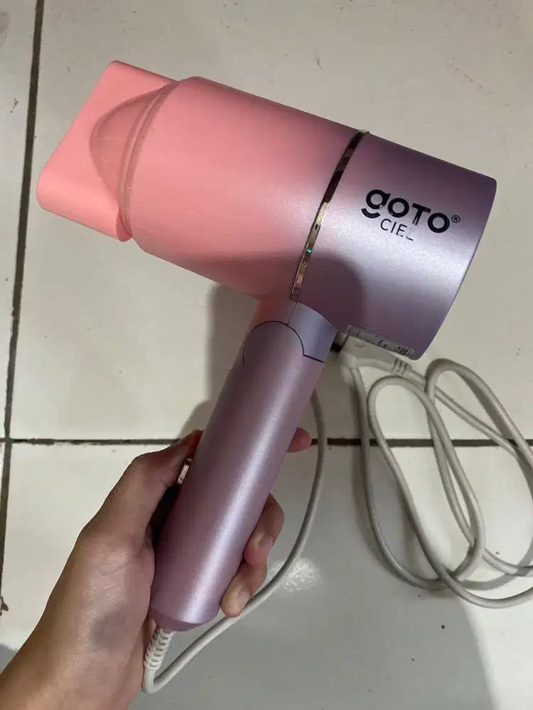 HAIR DRYER GOTO