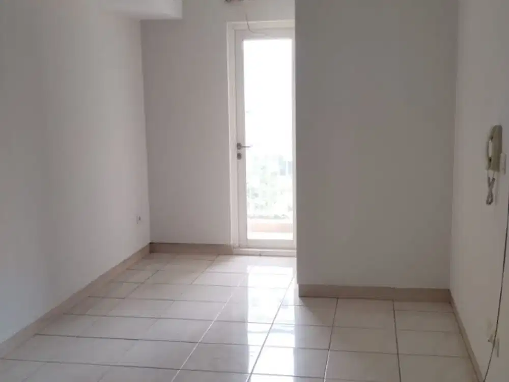 Jual Apartement Springlake 2 Bedroom Kosongan Murah Banget Lantai Rendah AJB Yuk Dicek