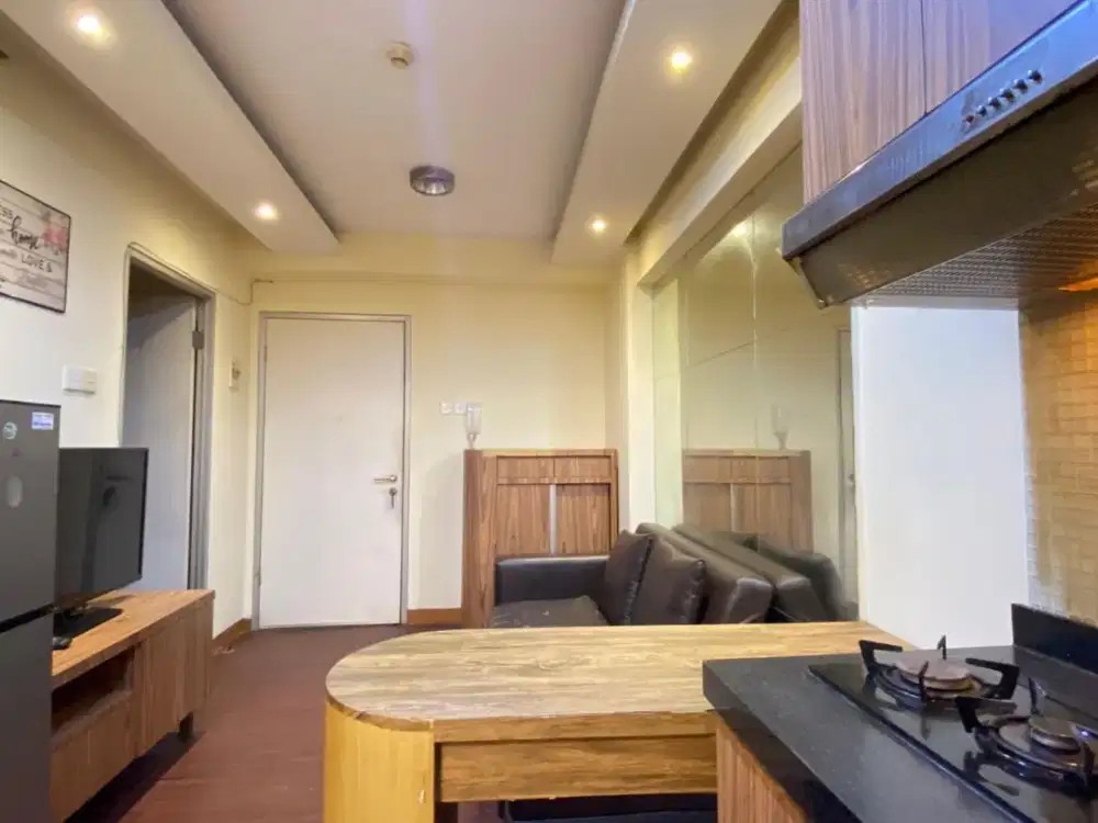 Disewakan Apartemen Green Bay Pluit 2BR Modern Minimalist with Warm Scandinavian Interior Walk to Baywalk Mall Dekat Bandara Soekarno-Hatta & Tol Jaka