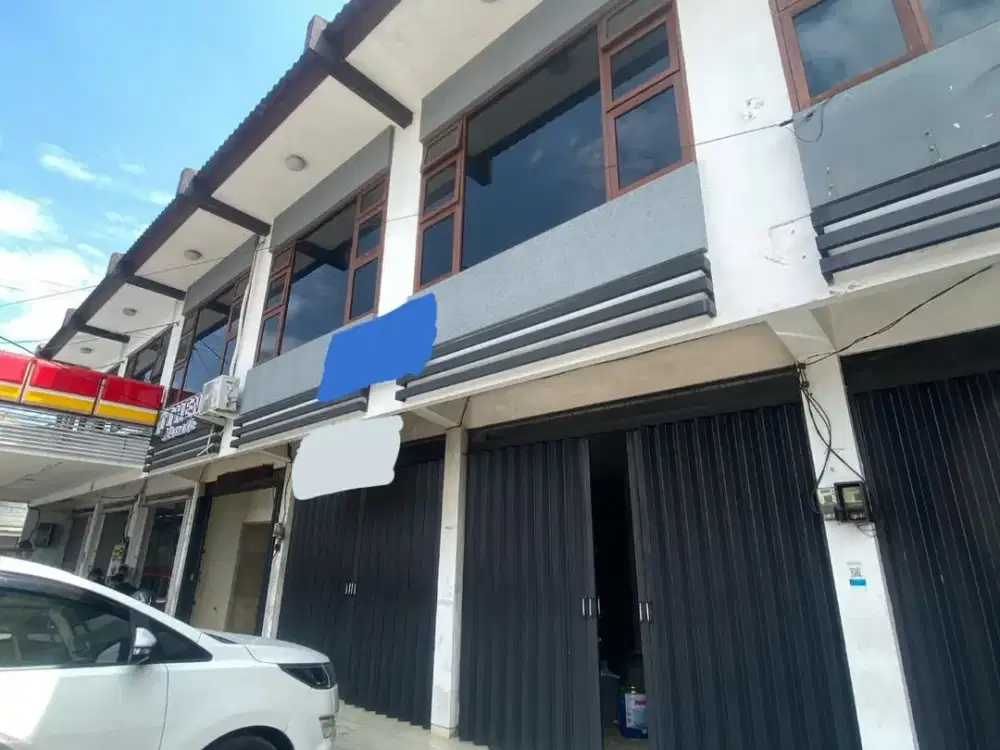 Ruko Strategis Tepi Jalan Raya Ahmad Yani Utara. Dekat dengan Terminal Arjosari, Flyover Arjosari, dan akses Tol Malang–Pandaan.MLG00086