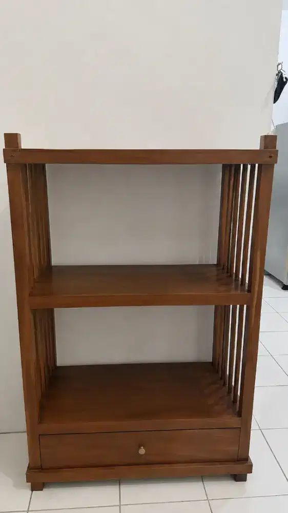Rak Kayu jati Kokoh Istimewa