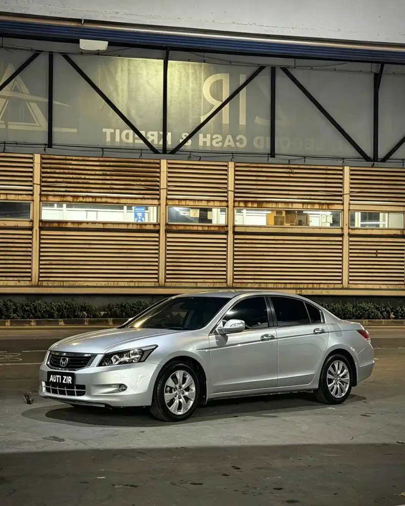 Honda Accord VTIL Silver 2010 Tdp Murmer Ori Menarik Bu Antik Simpanan