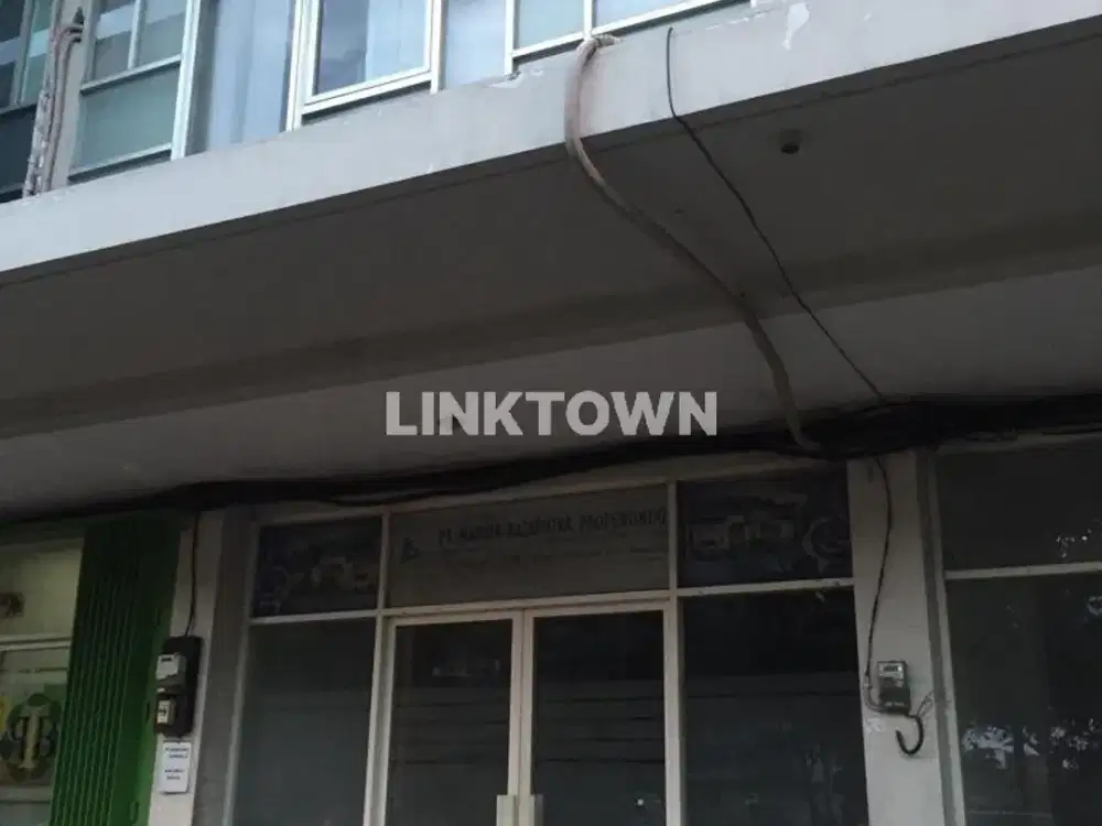 Disewakan Ruko 4 Lantai Lokasi Strategis di Merr Surabaya