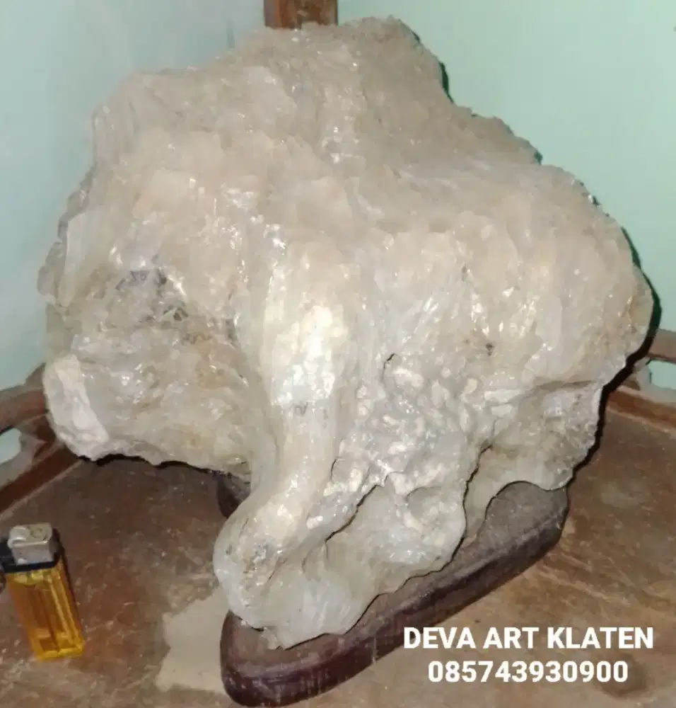 Pajangan meja suiseki C