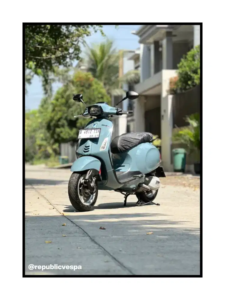 DIJUAL PIAGGIO VESPA SPRINT 150 IGET TH 2017 PERCECT CONDITION