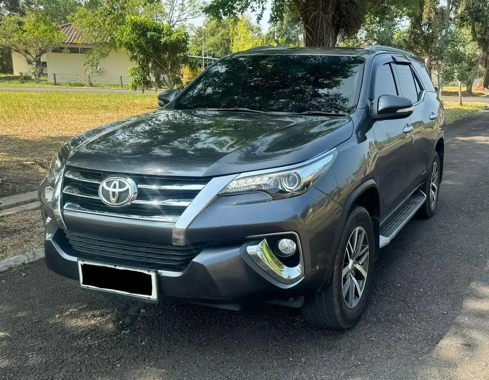 Fortuner 2.4 VRZ AT Diesel
