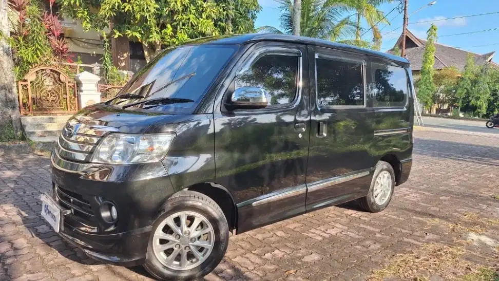 Daihatsu Luxio 1.5 X Bensin-AT 2023 KTIH