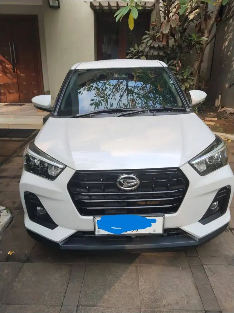 Daihatsu Rocky 1.0 R Bensin-AT Tahun 2021