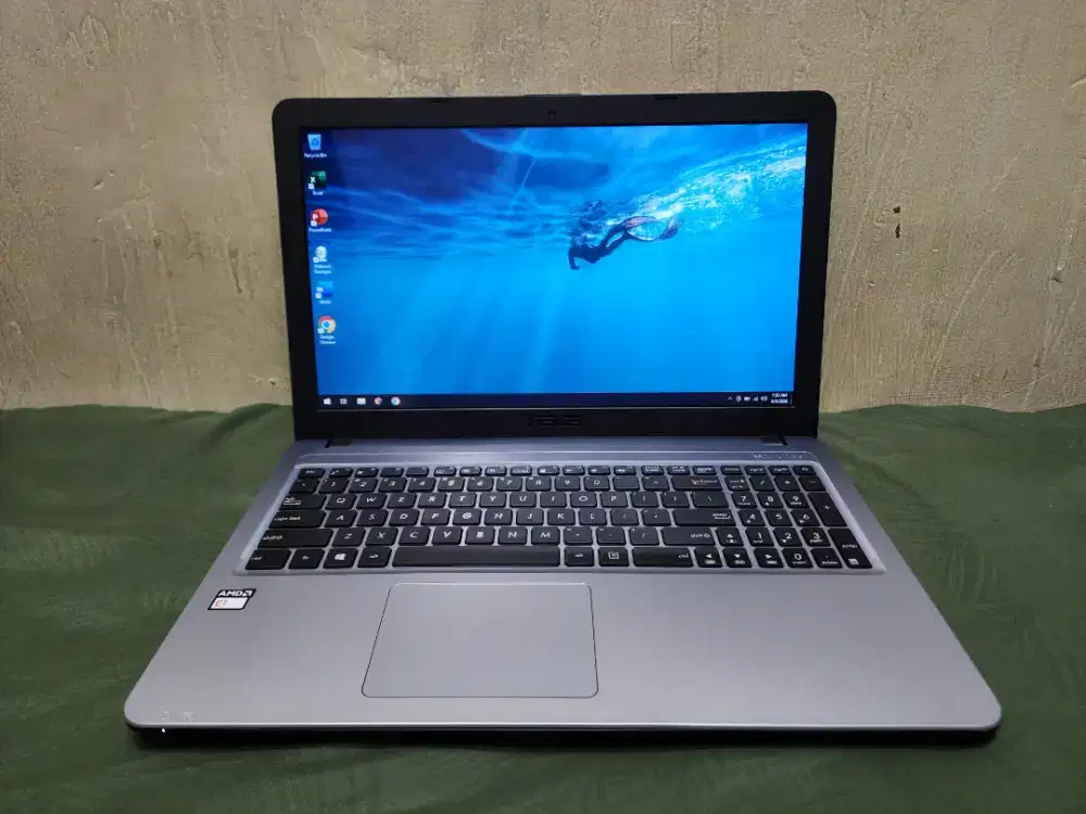 Jual Cepat Laptop Asus X540Y Normal Tinggal Pakai