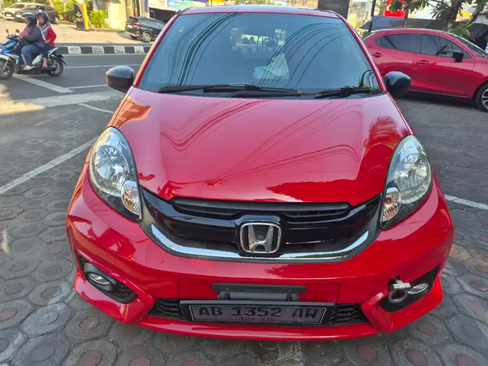Honda brio E manual ab tangan pertama istimewa