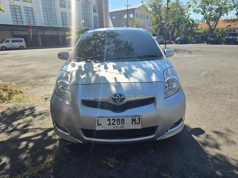 Toyota Yaris E At 2010