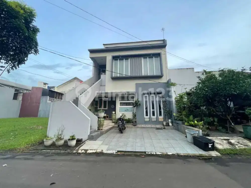 Dijual Murah, Banting Harga Rumah 2 Lantai di Kencana Loka