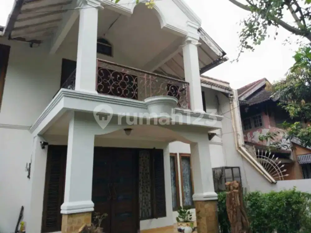 Dijual Cepat Rumah Bagus di Bintaro Sektor 1