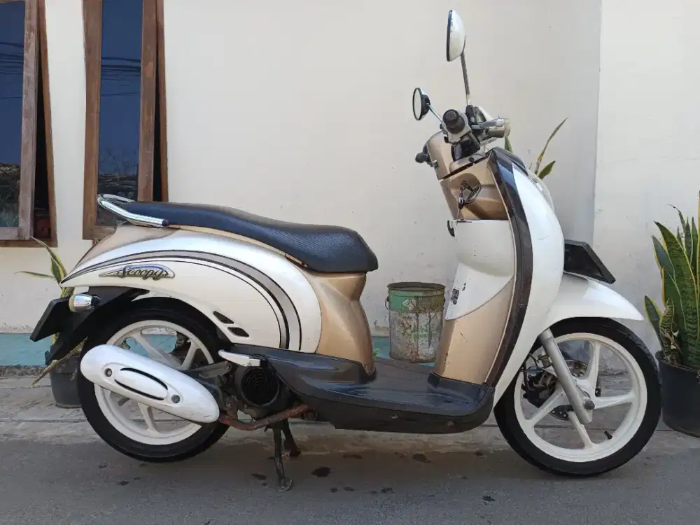 Honda scoopy karbu 2010 pajak hidup
