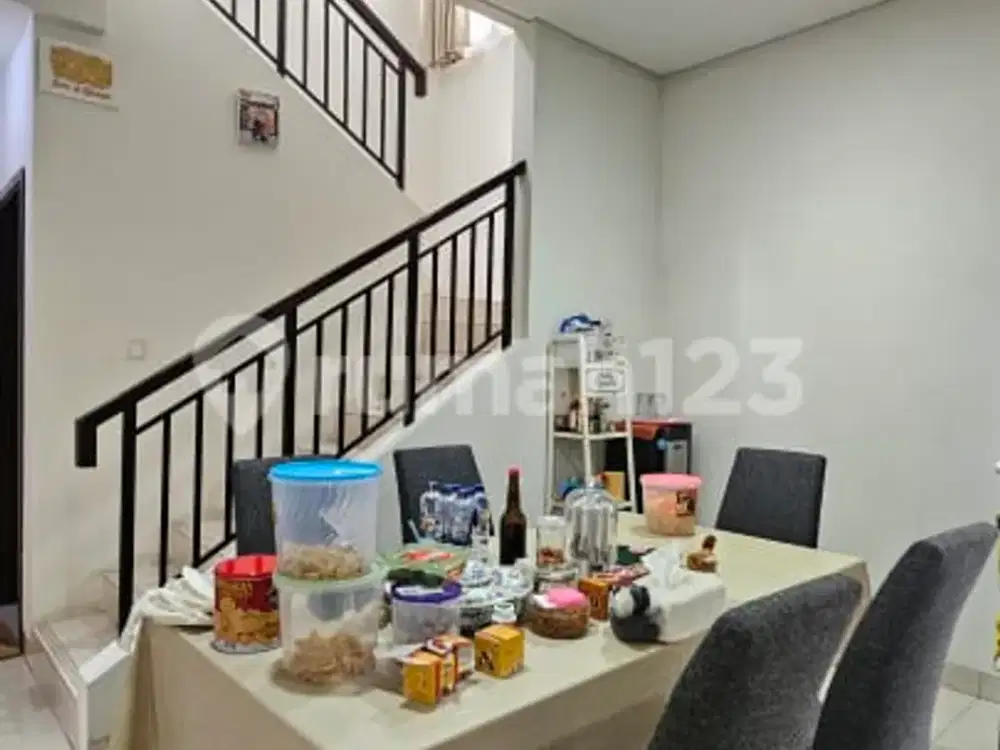 Turun Harga Wts - Dijual Rumah di Eminent Precia BSD