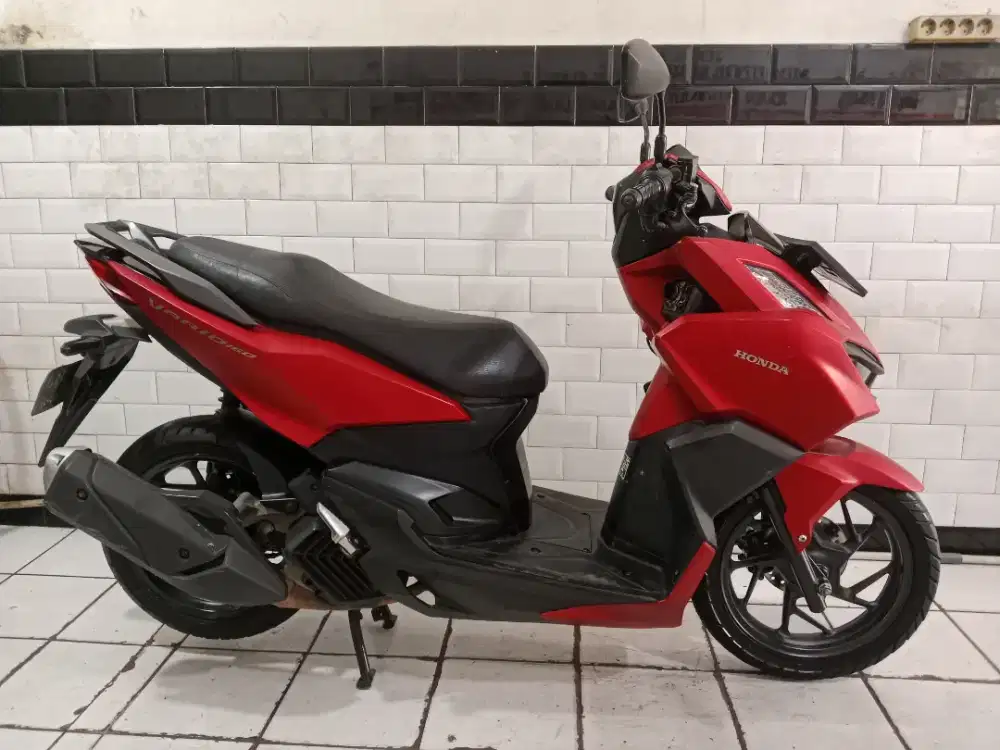 Vario 160 CBS tahun 2022 original mesin halus