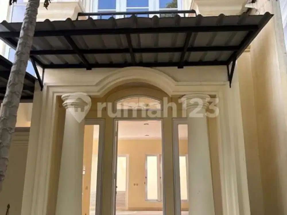 Di Jual Cepat - Harga Murah Rumah 2 Lantai di Puspita Loka - BSD