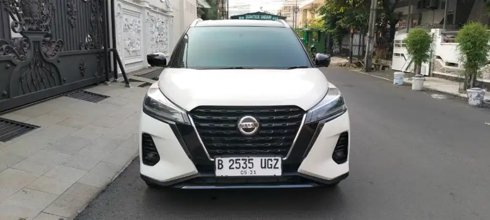 Nissan kick epower upper 4x2 at nik 2020 putih
