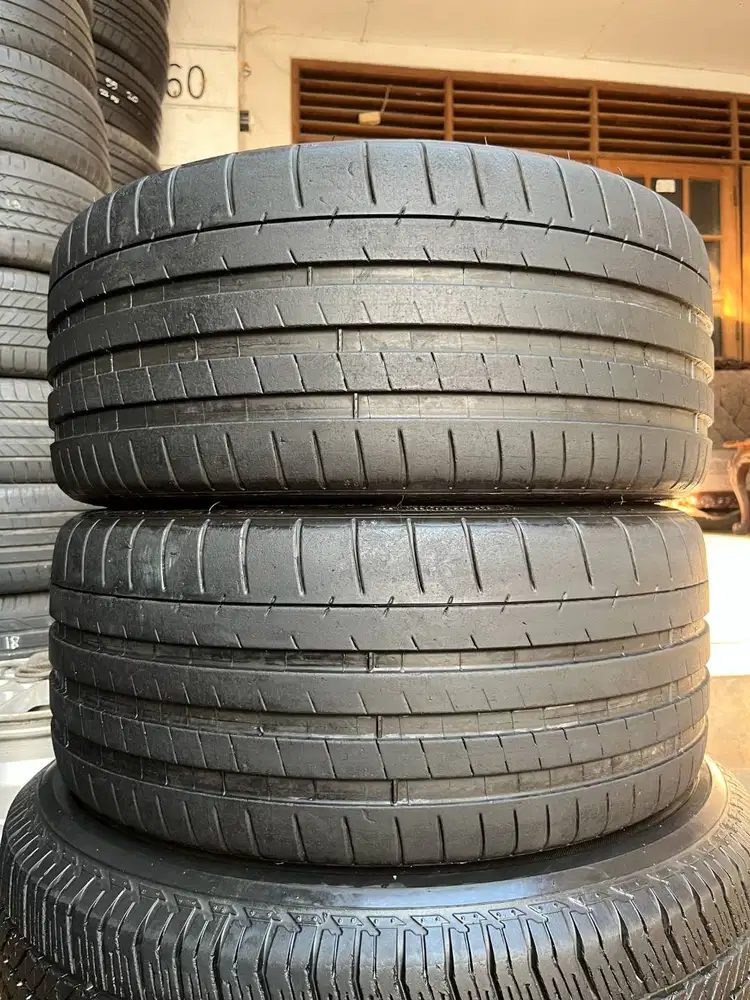 Ban Michelin Pilot Super Sport 245 35 r20 2Pcs