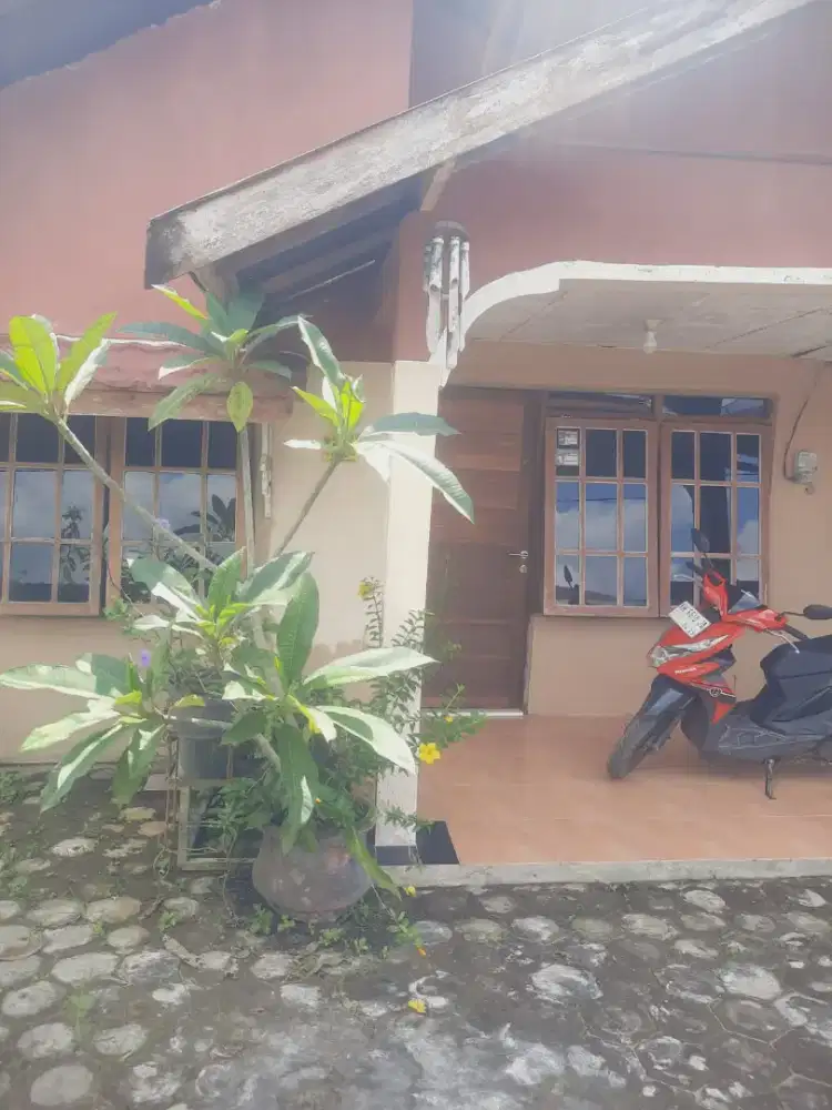 Dijual cepat rumah tinggal