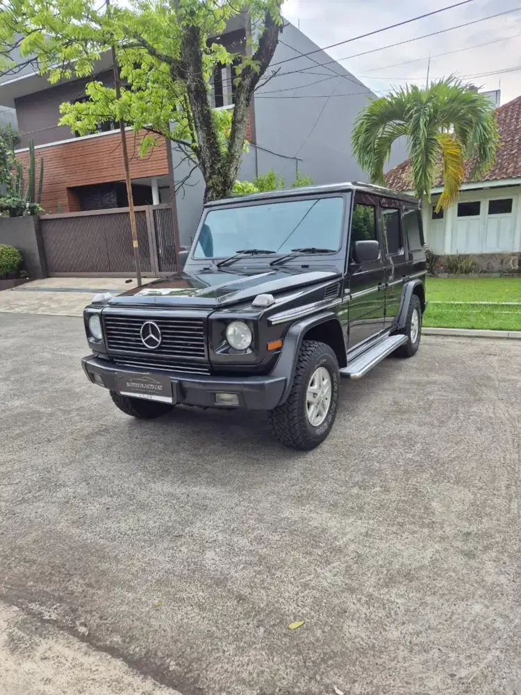 Mercy G Class type G 300 Swab KZ th 1993 (Automatic)