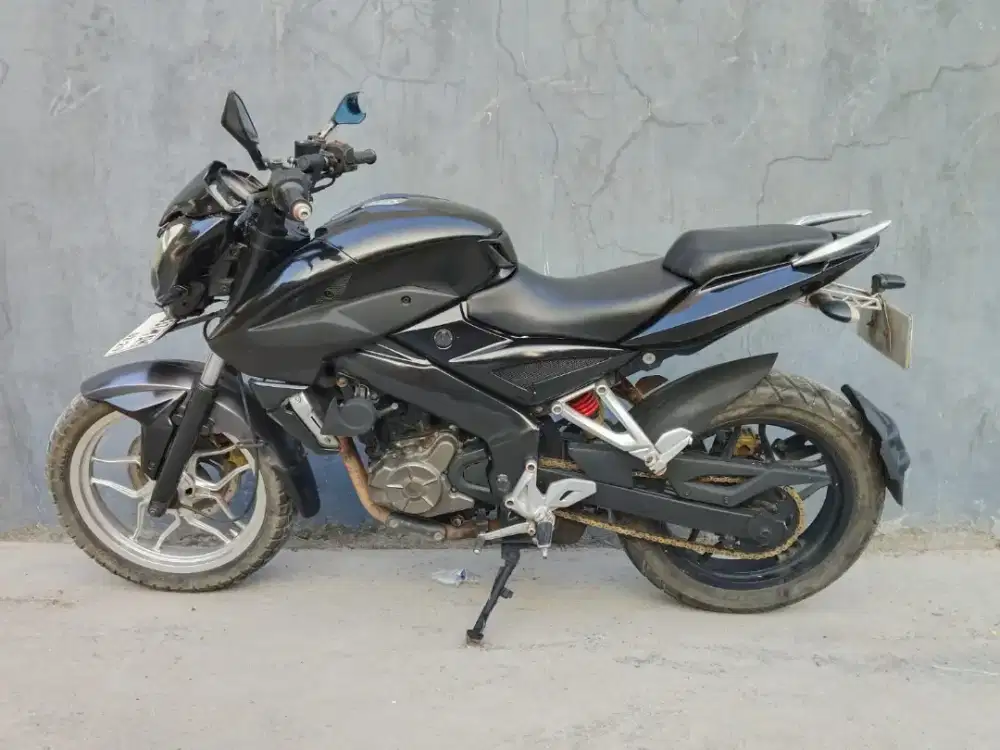 Kawasaki bajaj thn 2013 motor mati jual murah aja.
