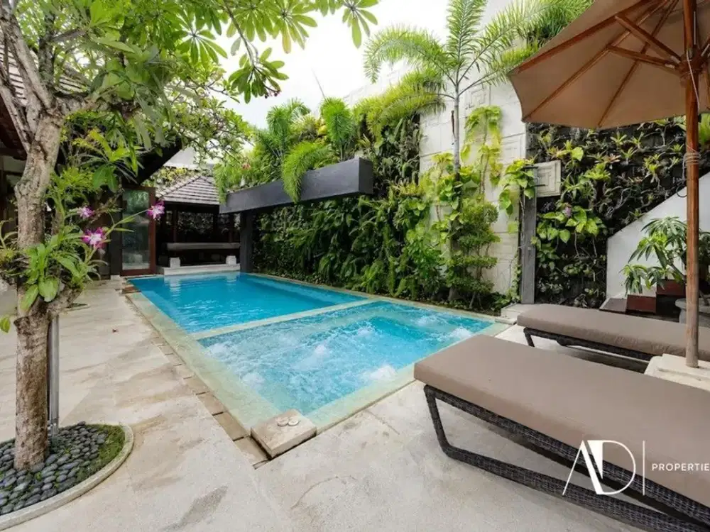 FREEHOLD | MODERN CONTEMPORARY 3-BEDROOM VILLA NEAR SEMINYAK