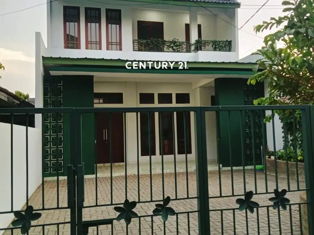 Rumah Terawat Dan Asri Bernuansa Hijau Di Jaksel Cw 18865