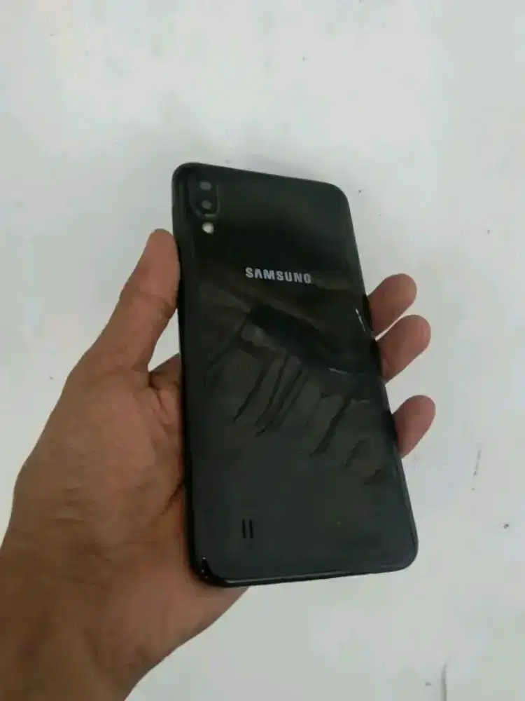 Samsung m10 ram 2/16gb