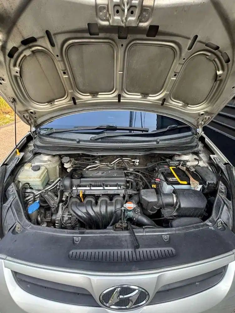 HYUNDAI i20 2011 BENSIN – KONDISI TERAWAT SIAP PAKAI