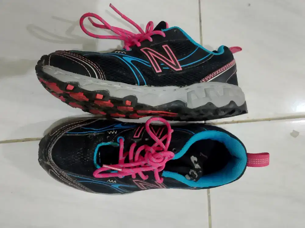 Jual Sepatu New Balance 410v5