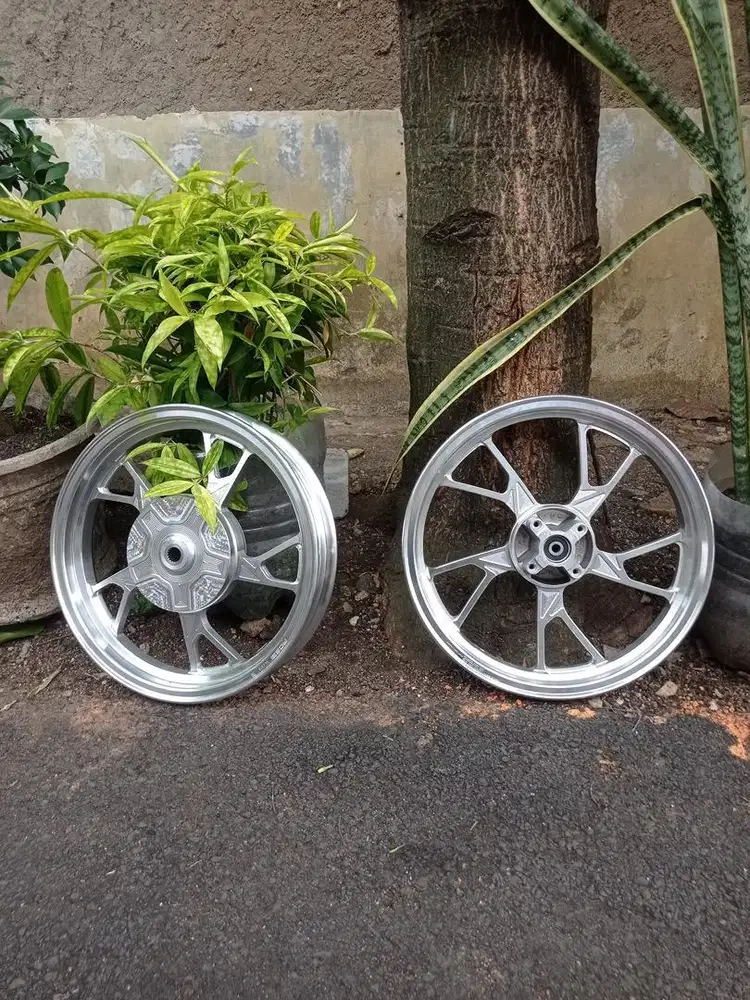 v rossi venom katana ukuran ring 14 185/215